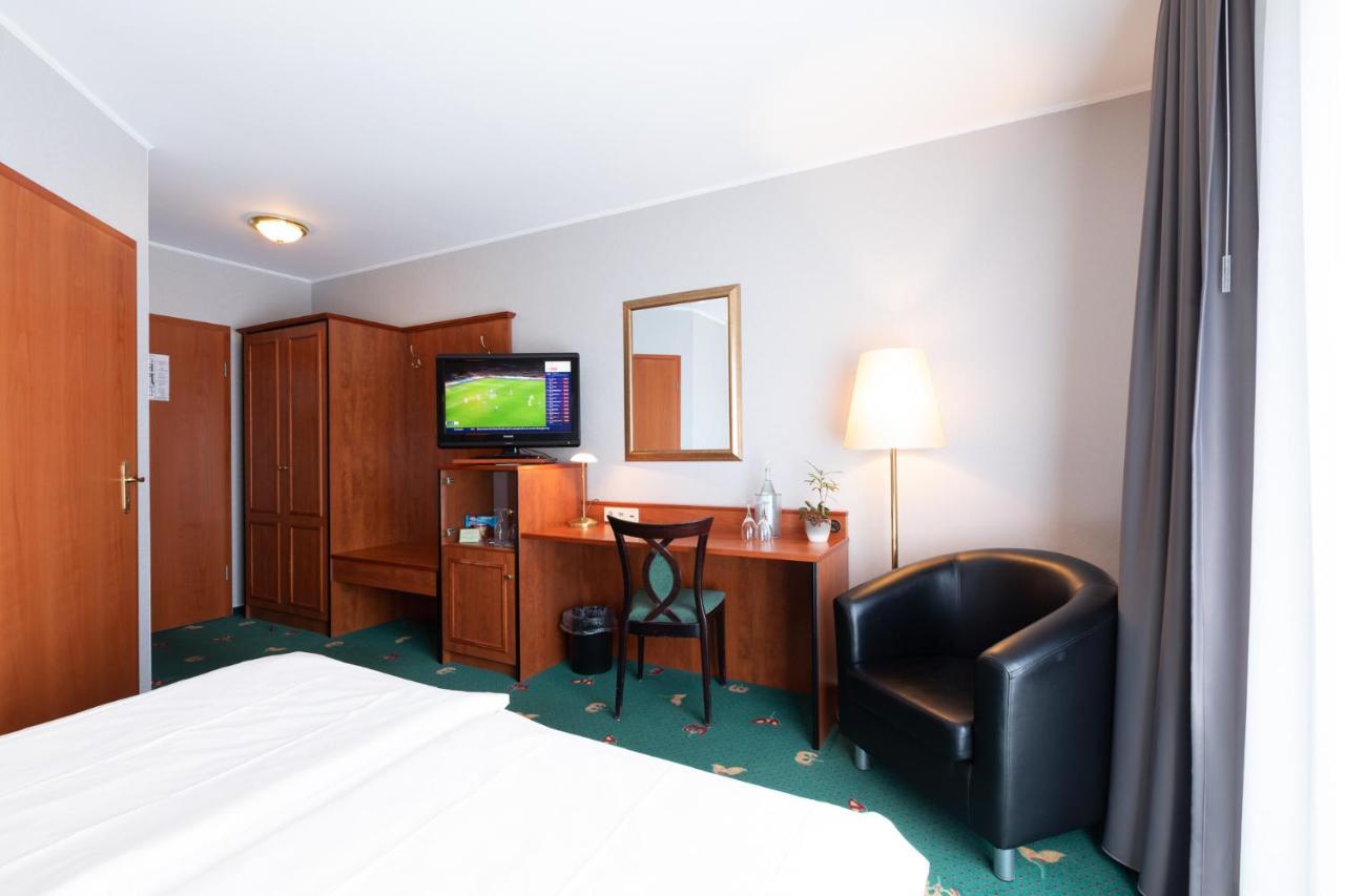 Hotel Freihof Hiddenhausen Zewnętrze zdjęcie