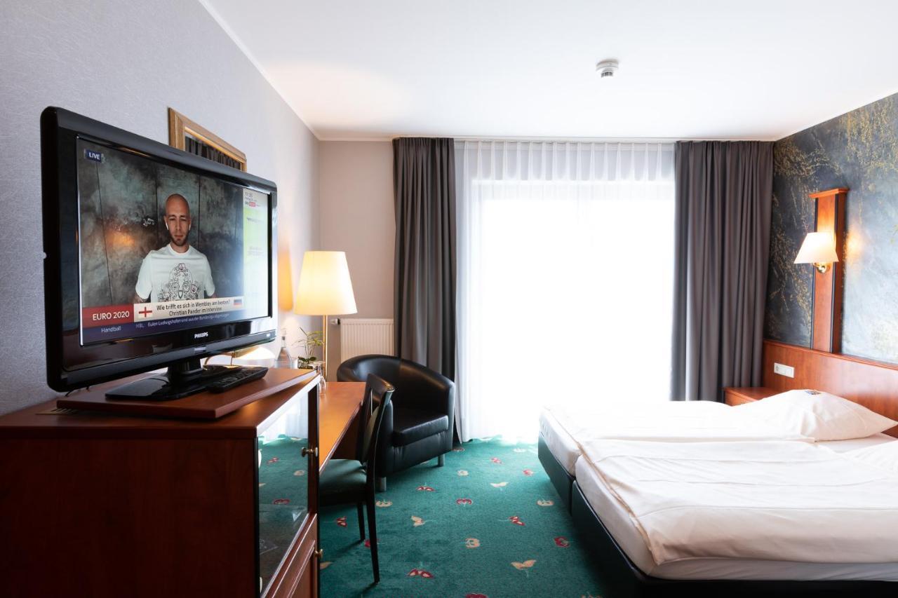Hotel Freihof Hiddenhausen Zewnętrze zdjęcie