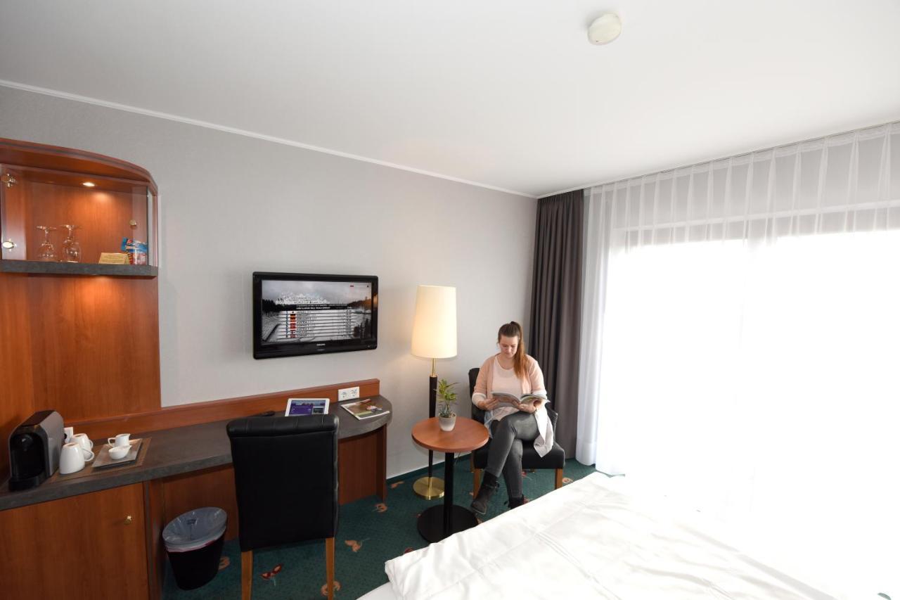 Hotel Freihof Hiddenhausen Zewnętrze zdjęcie