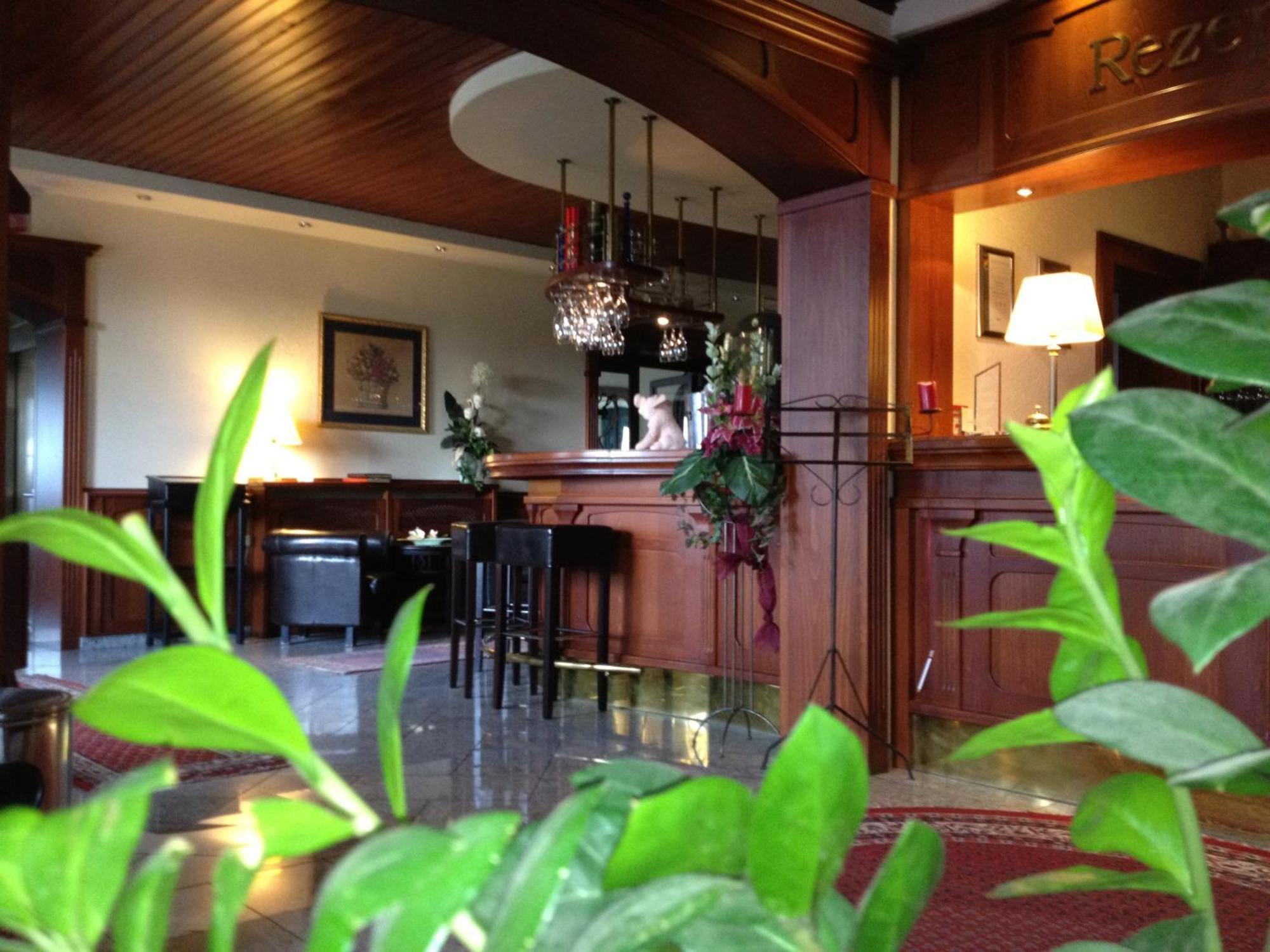 Hotel Freihof Hiddenhausen Zewnętrze zdjęcie