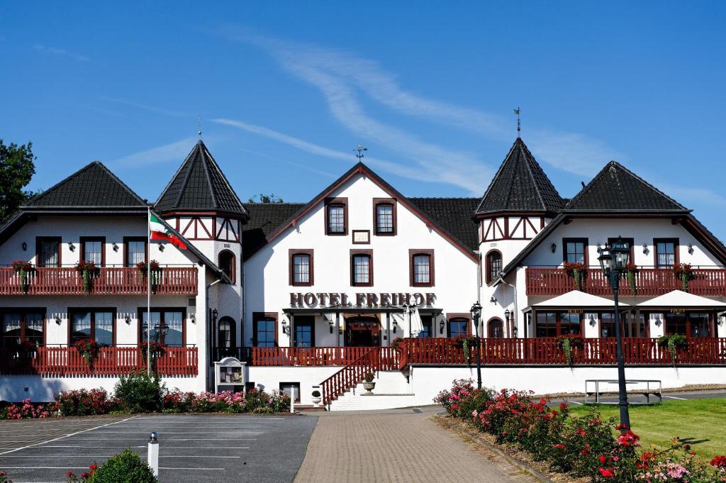 Hotel Freihof Hiddenhausen Zewnętrze zdjęcie