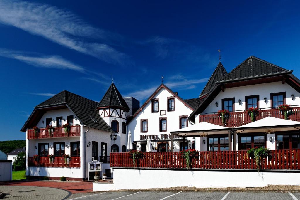 Hotel Freihof Hiddenhausen Zewnętrze zdjęcie